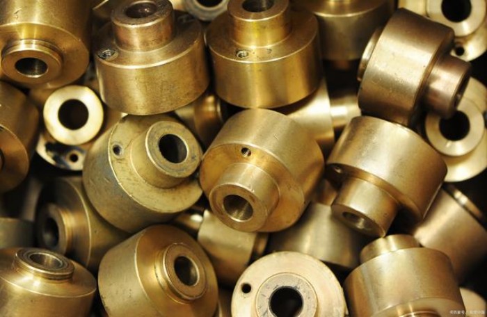 青銅CNC加工在海洋船用零件中的應用:精密、耐用與抗腐蝕性